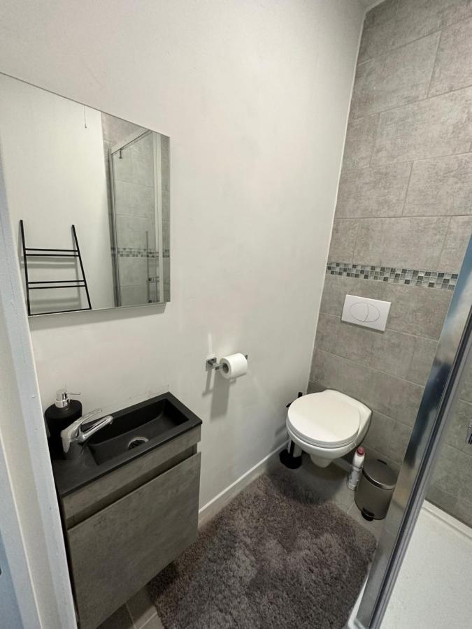 Nouveau Studio Dans Le Centre De Bruxelles Exterior photo